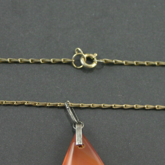Teardrop carnelian agate pendant 1960s Jewelr
