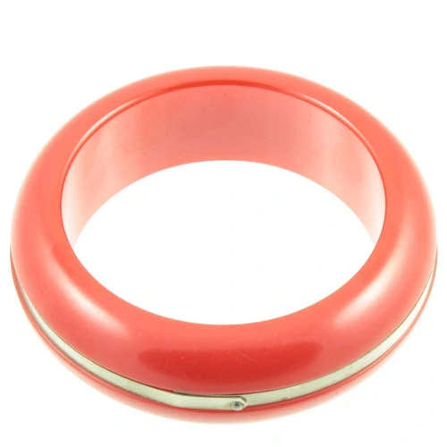 Retro Cherry Red Bakelite Bangle