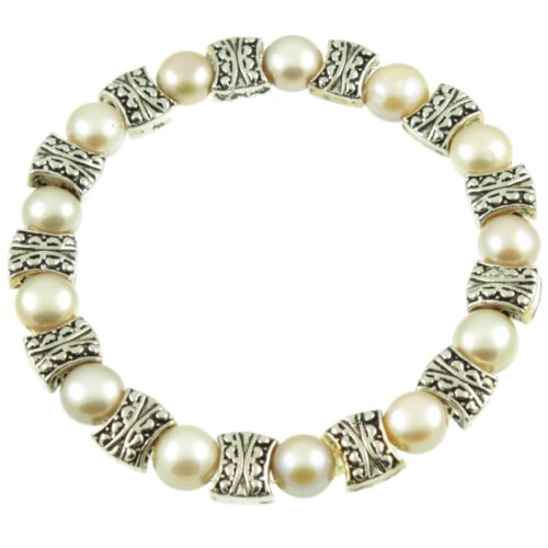 Freshwater pearl bracelet - top view