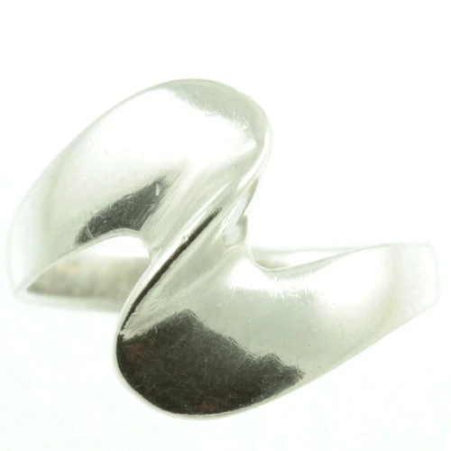 Mid-Century Modernistic Wave Ring