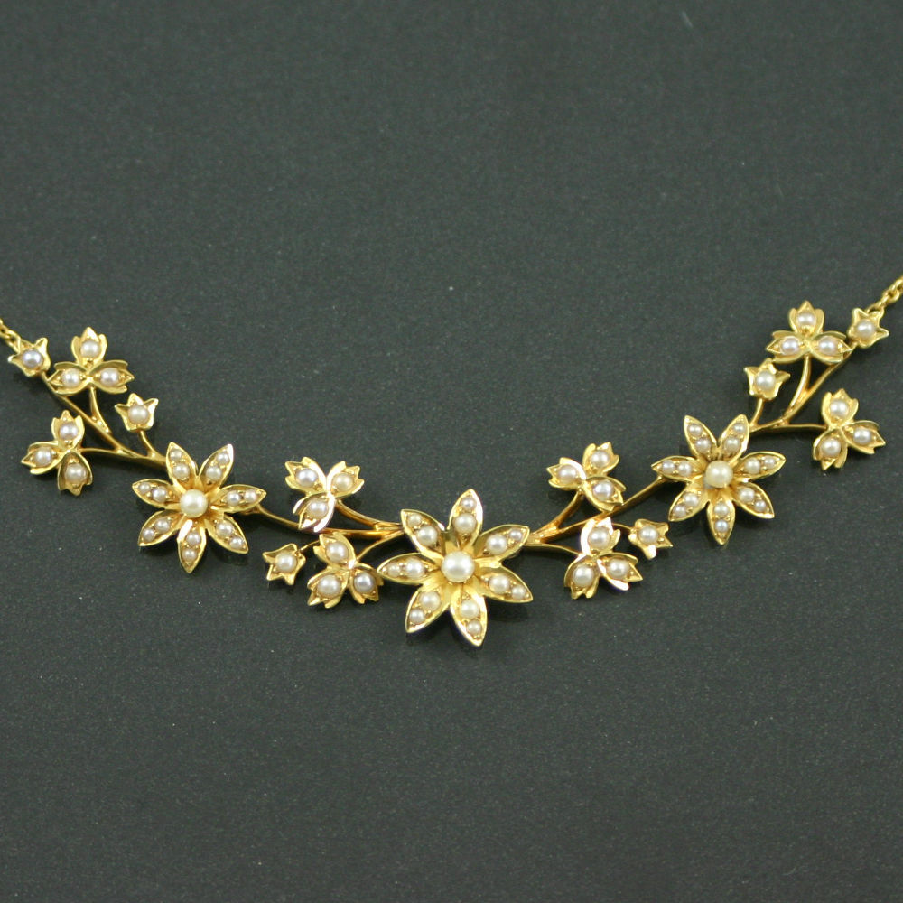 Edwardian 15ct gold seed pearl necklace