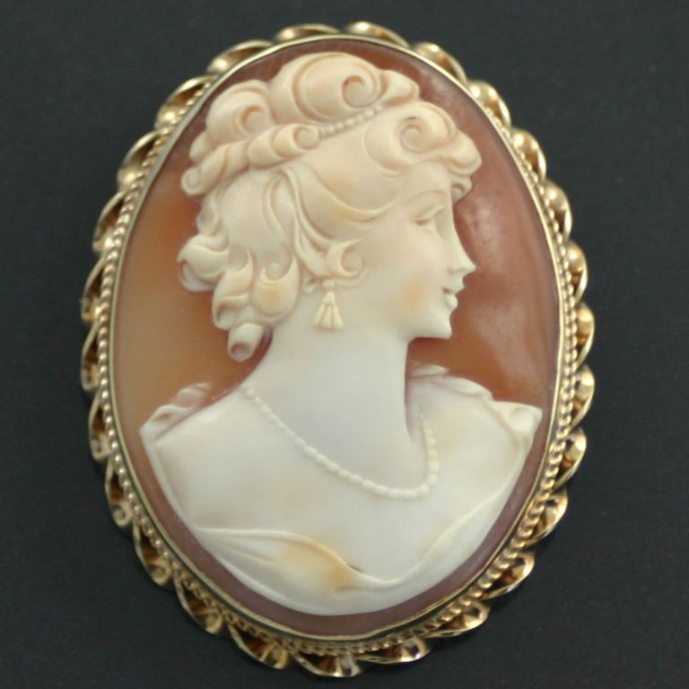 15ct Gold Cameo Brooch - Carus Jewellery