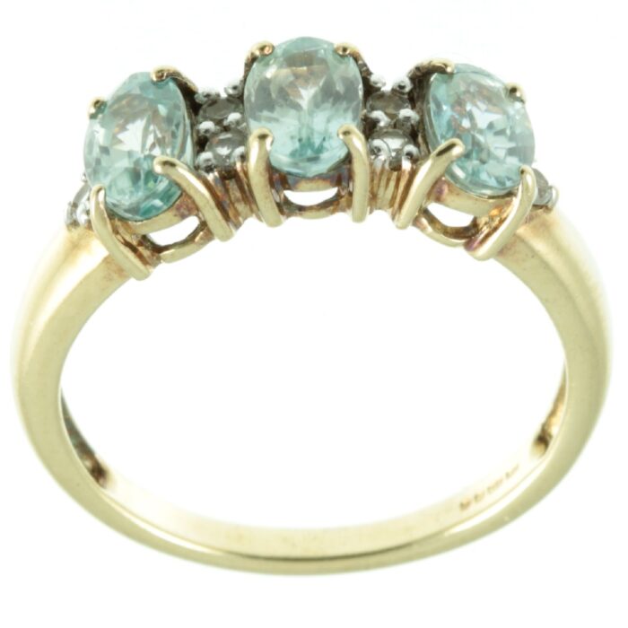 3 stone aquamarine and diamond ring - top view