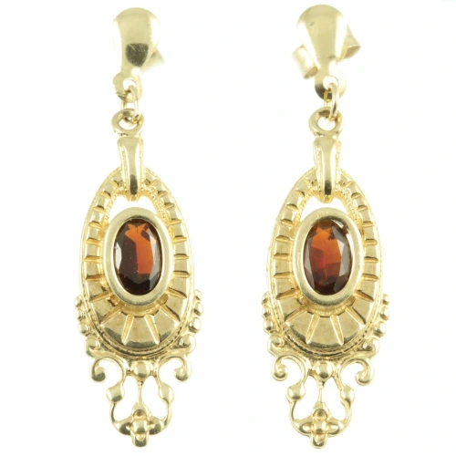 Vintage 9ct Gold Garnet Earrings