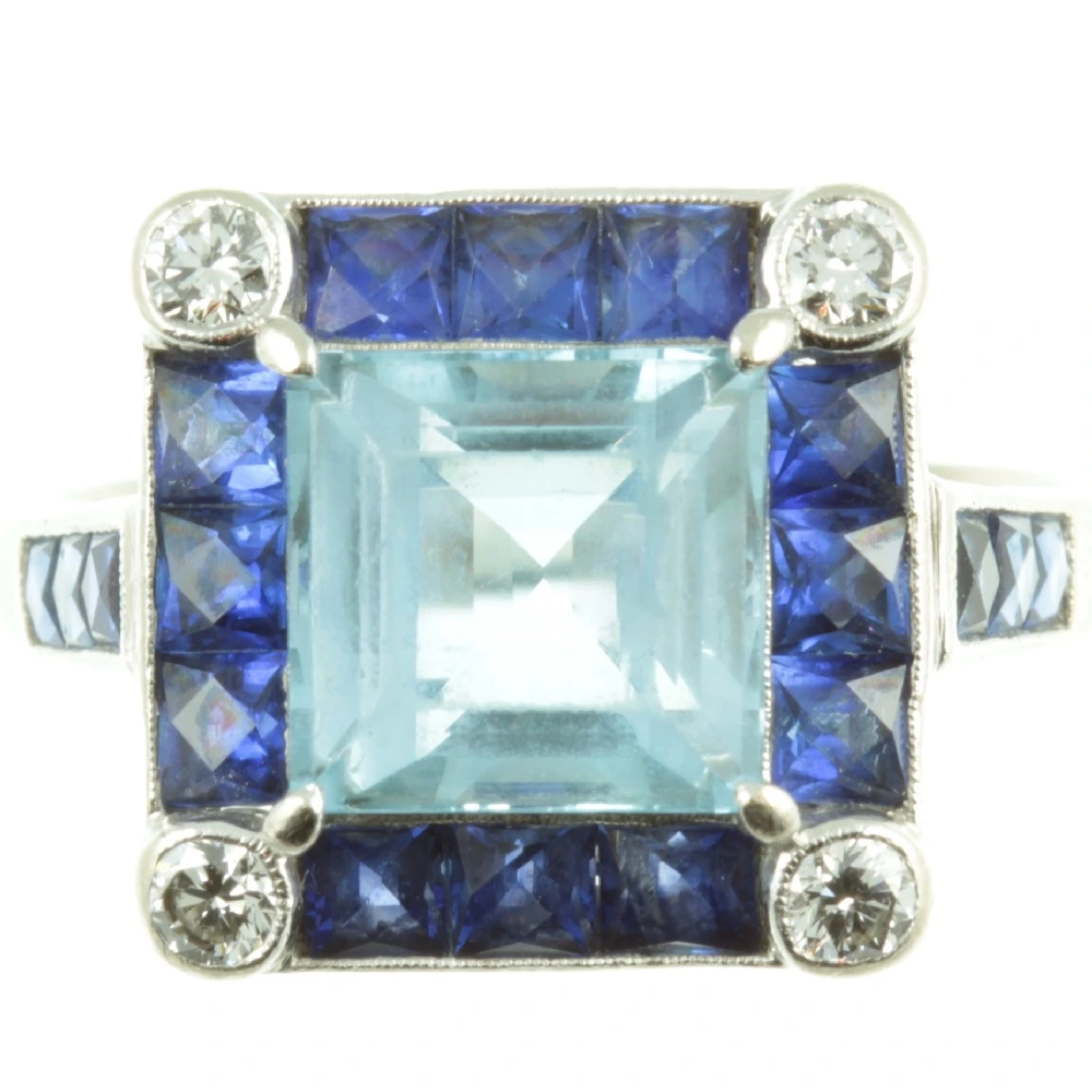 Vintage Aquamarine and Sapphire Ring