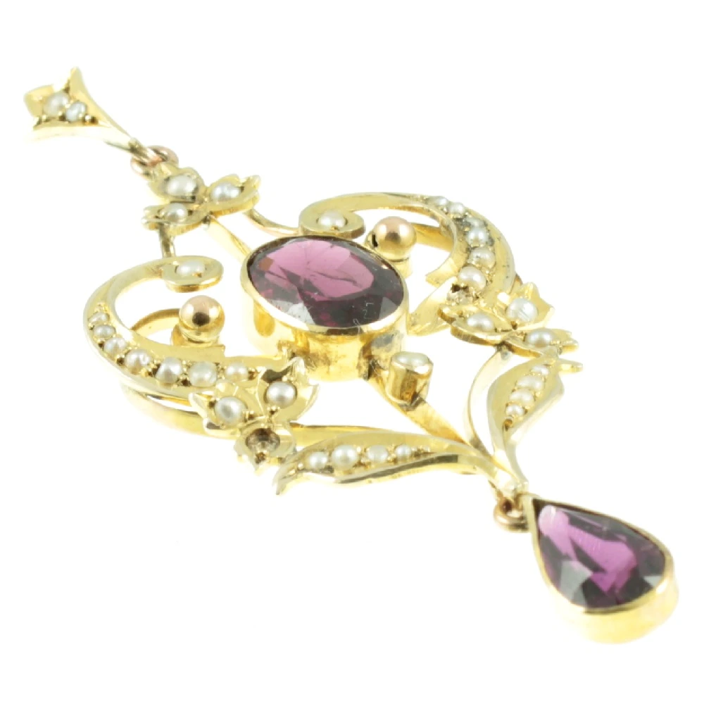 9ct gold Garnet and split pearl pendant