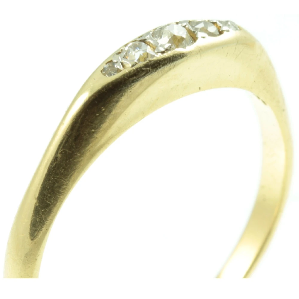 18ct Gold 5 Stone Diamond Ring - Image 3