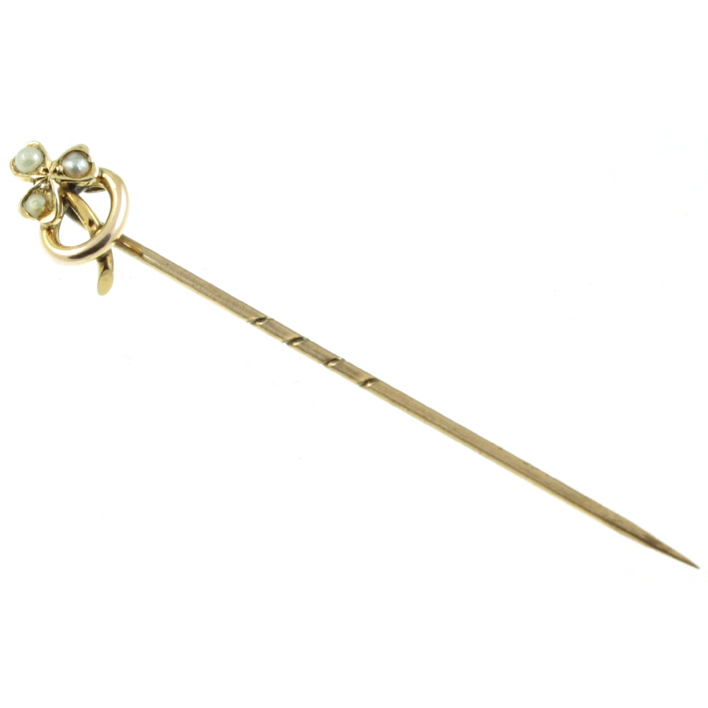 9ct Gold Shamrock Tie Pin - Carus Jewellery