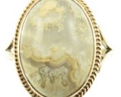 9ct Gold Agate Ring