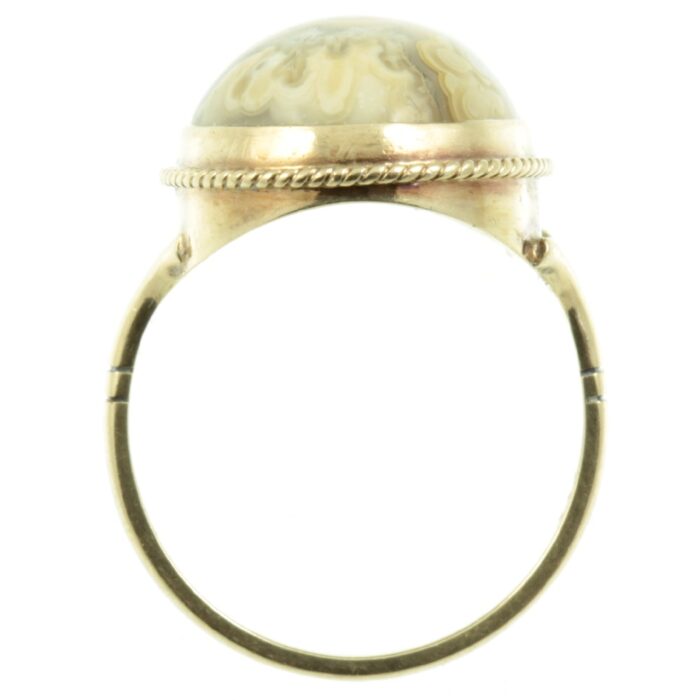 9ct Gold Agate Ring