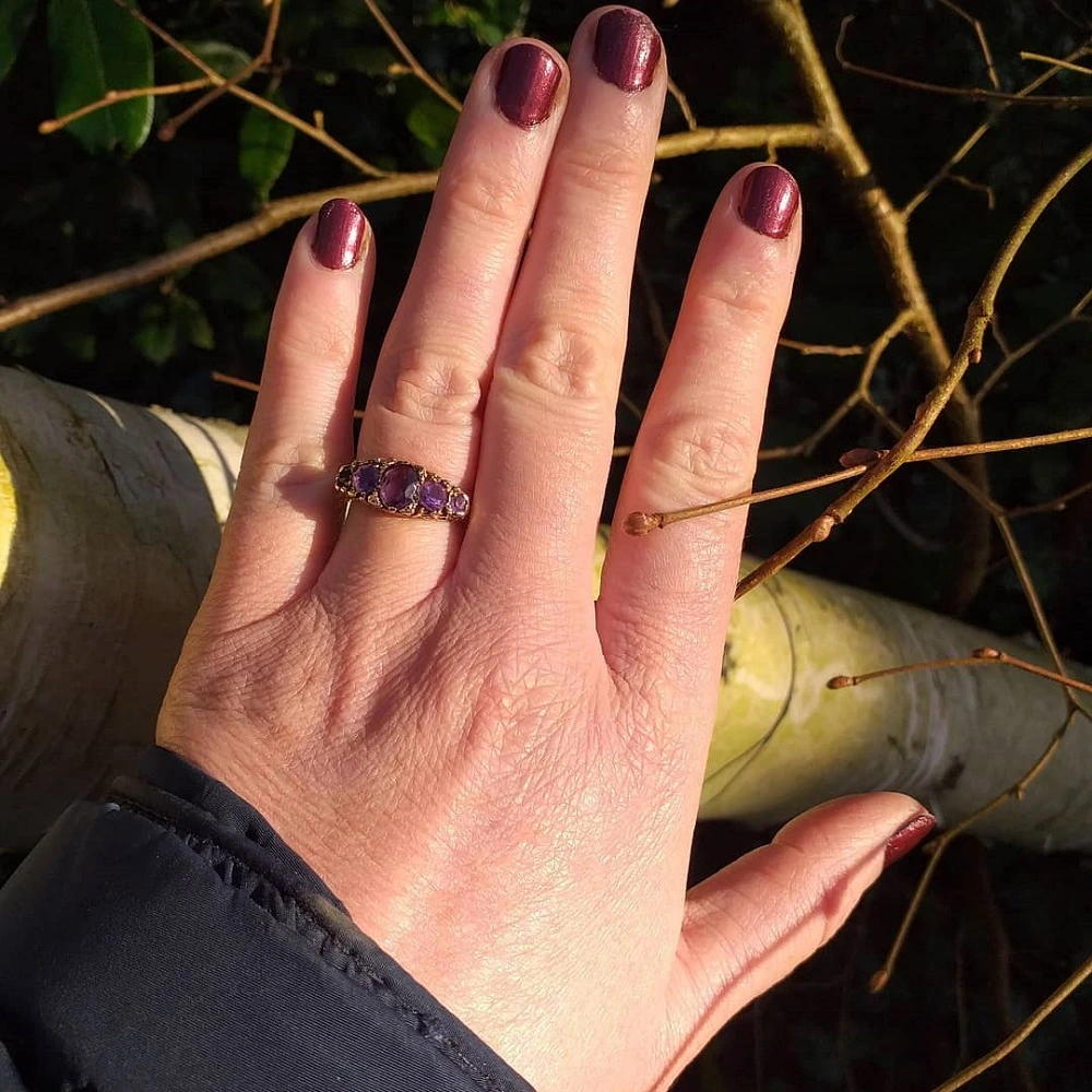 9ct Gold Amethyst Ring
