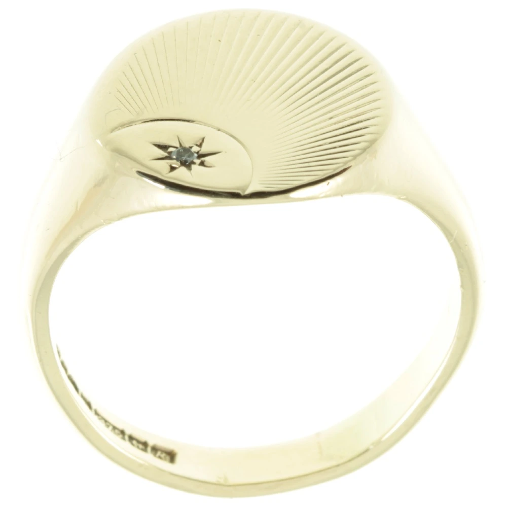 9ct Gold and Diamond Signet Ring - Image 3