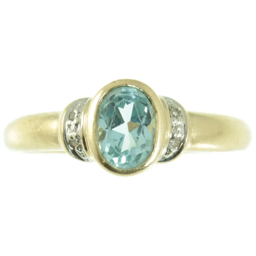 Vintage 9ct gold aquamarine and diamond ring