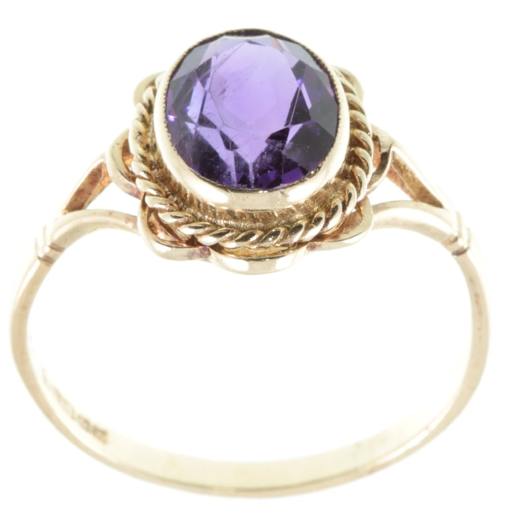 9ct Gold Amethyst Ring - Image 2