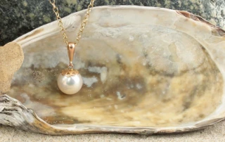 9ct gold Pearl Pendant Necklace - Carus Jewellery