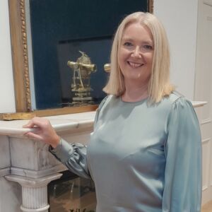 Elaine - The Value of Antique Jewellery