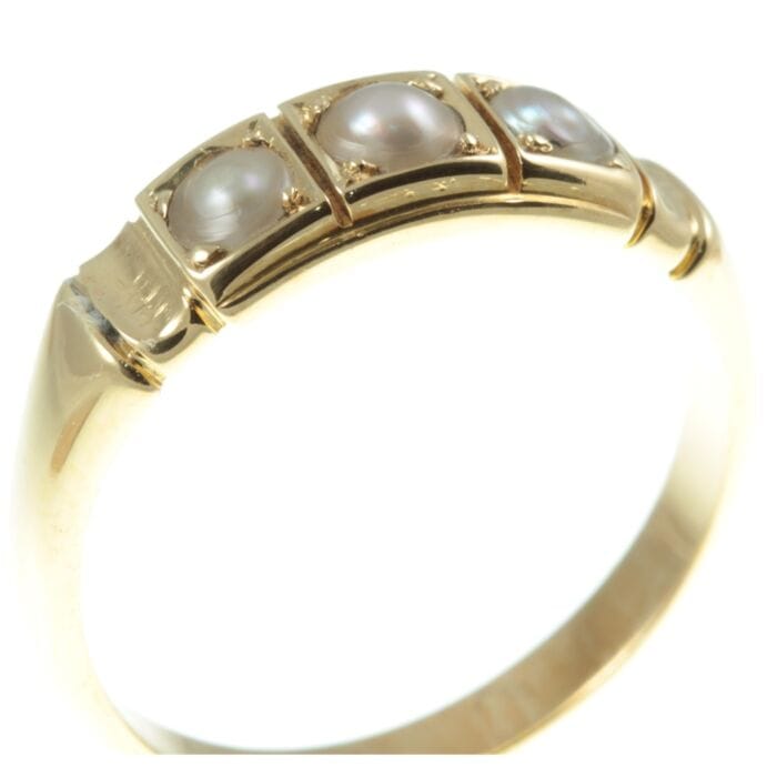 Edwardian 18ct Gold Pearl Ring