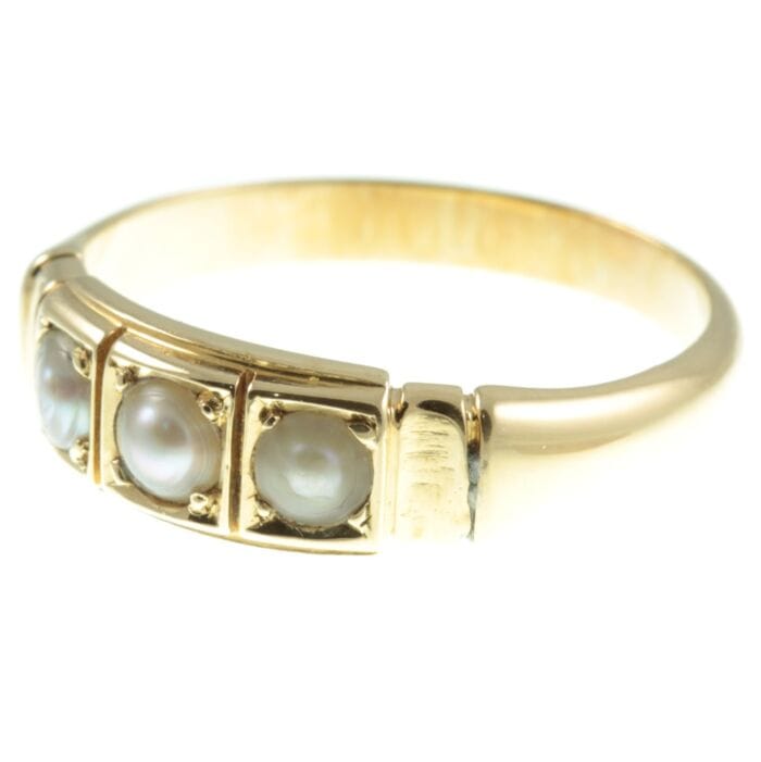 Edwardian 18ct Gold Pearl Ring