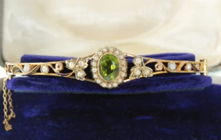 Peridot gemstone, Formation, History, Meaning, and Folklore.